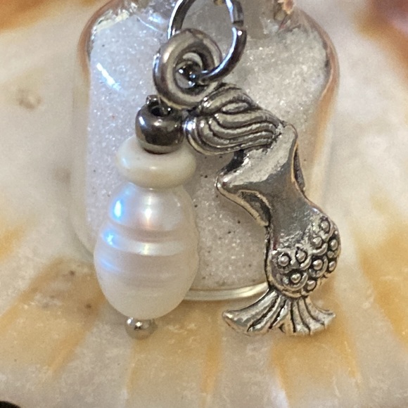 Magic natural beach sand quartz (siesta key beach, Florida) Necklace - Picture 4 of 17